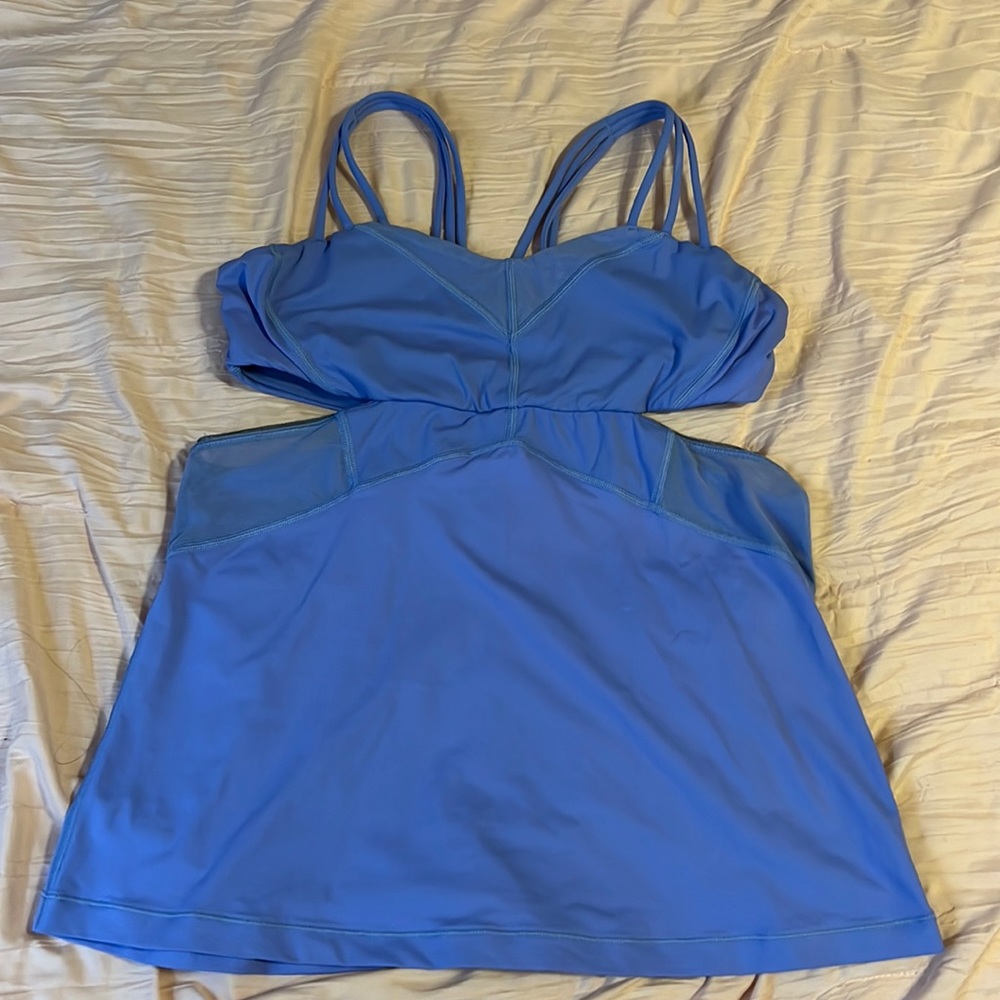 Lulu lemon top